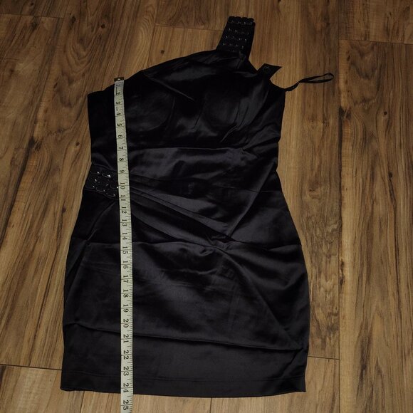 Rachael G One-Strap Satin Dress. Black Color. Size M - Picture 12 of 15